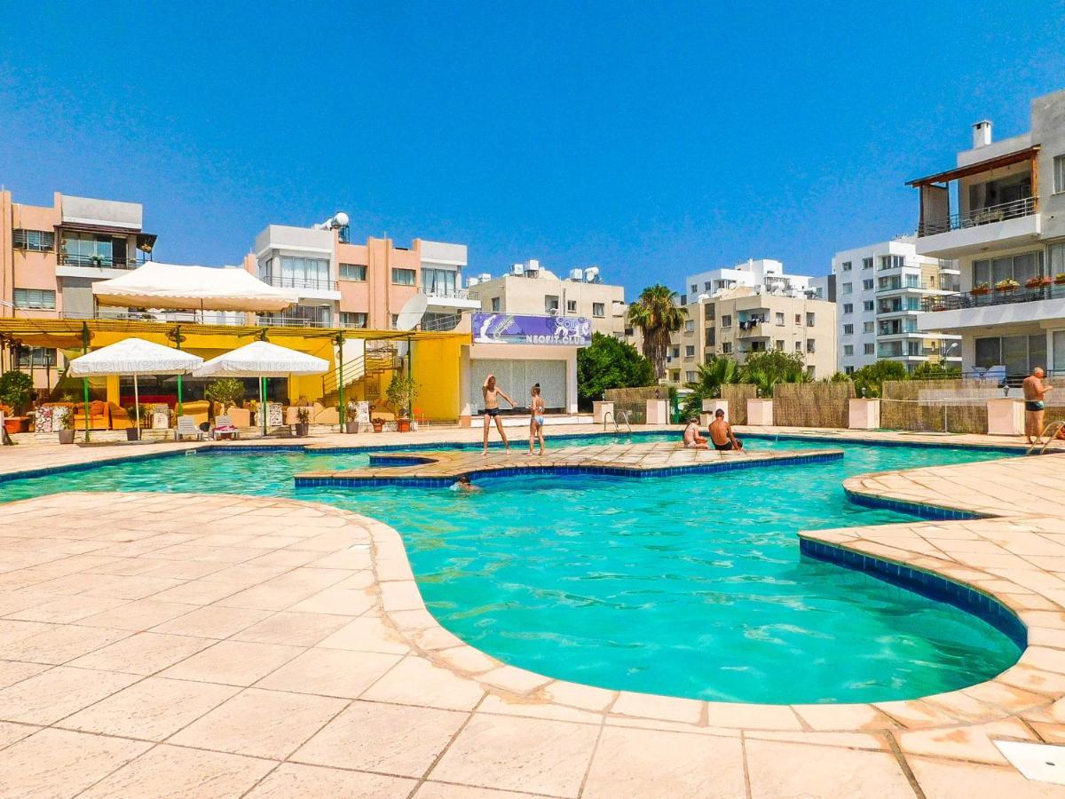 Rix Apartments Kyrenia  Extérieur photo