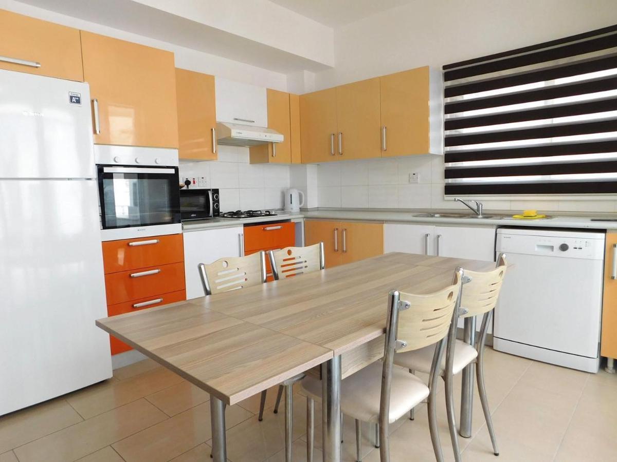 Rix Apartments Kyrenia  Extérieur photo